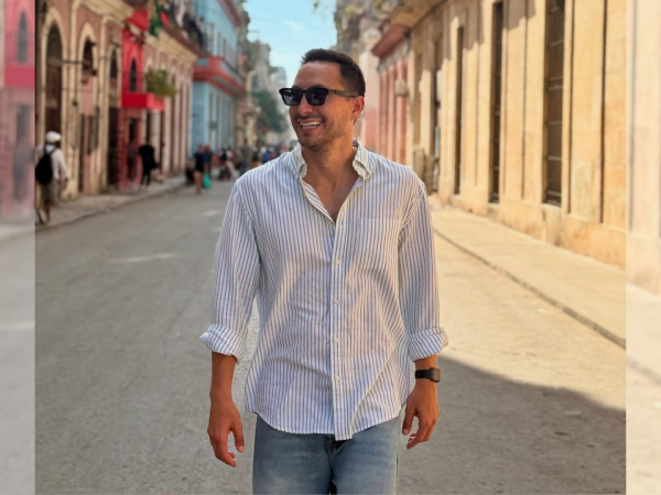 Eduardo Andrade revela que fue retenido en el aeropuerto de Cuba