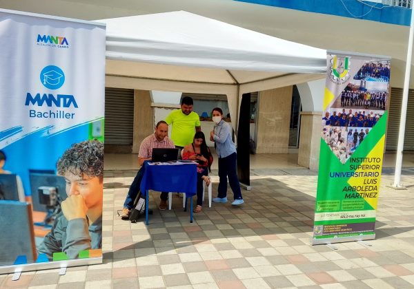 Estudiantes de Manta, Montecristi y Jaramijó accederán a la plataforma educativa Manta Bachiller desde el 27 de junio.