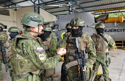 Ejército Ecuatoriano encuentra cadáveres de guerrilleros en Alto Punino