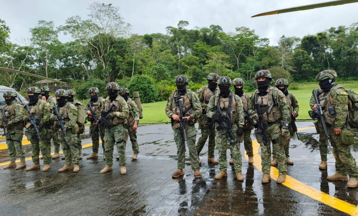 Ejército de Ecuador desmantela 12 campamentos irregulares en Alto Punino, provincia de Orellana