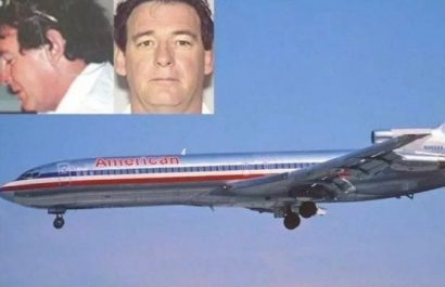 El 25 de mayo de 2003, un Boeing 727-223, con matrícula N844AA, desapareció del Aeropuerto Quatro de Fevereiro en Angola.