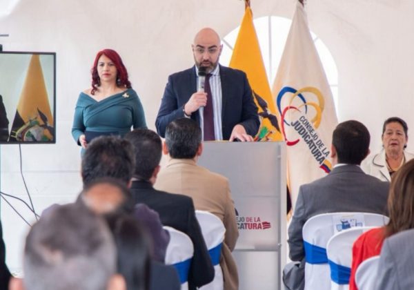 El Consejo de la Judicatura presenta la aplicación EFJ Digital que funcionará como una credencial para los abogados. (CJ).
