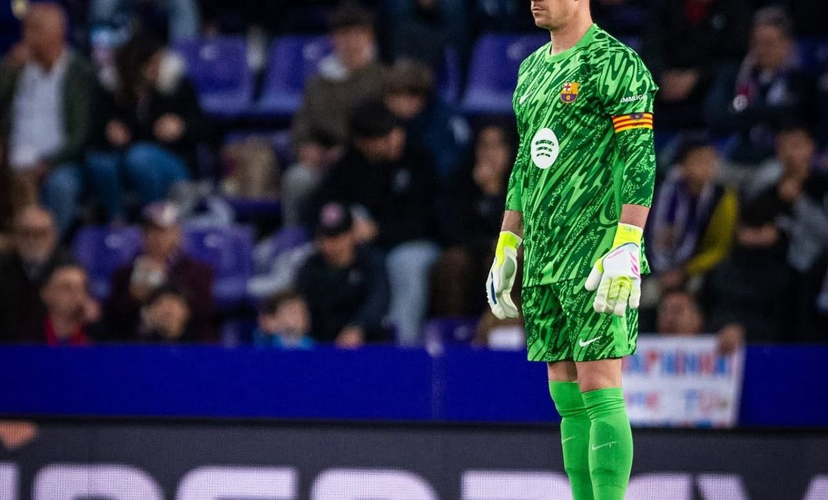 El FC Barcelona retira "temporalmente" la capitanía a Marc-André ter Stegen tras abrirle un expediente