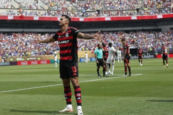 El Flamengo, club donde milita el ecuatoriano Gonzalo Plata, se medirá al Bayern Munich en los octavos de final del Mundial de Clubes de 2025.