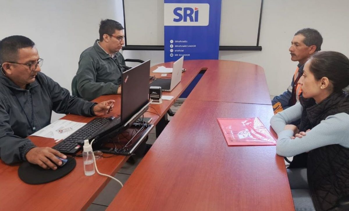 El SRI advierte que sus servicios en línea no estarán disponibles este sábado 26 de julio por trabajos programados. (SRI)