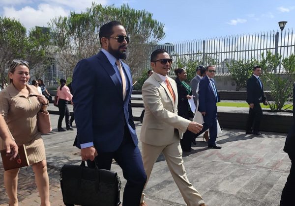 El asambleísta Sergio Peña fue expulsado de la Revolución Ciudadana