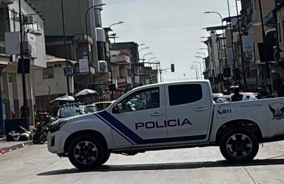 El ataque con un artefacto explosivo a un plantel educativo particular en el cantón Durán, provincia del Guayas,