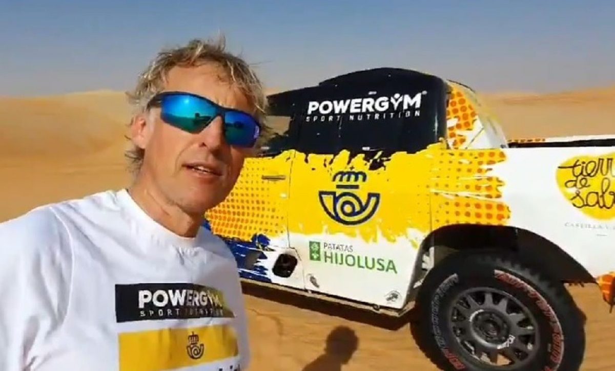 El aventurero español Jesús Calleja anunció su regreso al Rally Dakar para la edición de 2026. El corredor presentó el vehículo