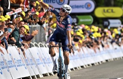 El ciclista neerlandés Mathieu van der Poel abandonó el Tour de Francia 2025 tras ser diagnosticado con neumonía.