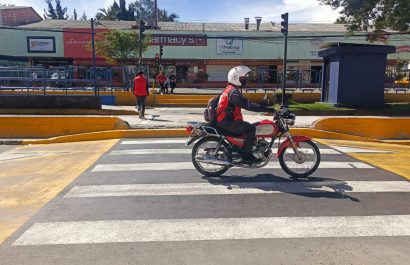 El corredor peatonal de la 6 de Diciembre alcanza el 50 % de avance