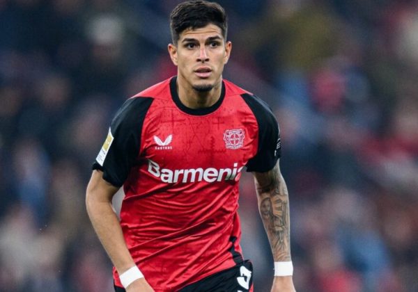 El defensa Piero Hincapié, de 23 años, es considerado por el Atlético de Madrid como una opción clave para reforzar su zaga
