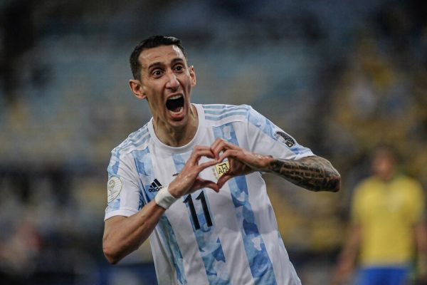 El delantero Ángel Di María vuelve a Argentina y jugará en Rosario Central.