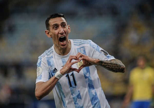 El delantero Ángel Di María vuelve a Argentina y jugará en Rosario Central.