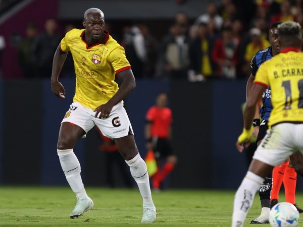 El delantero ecuatoriano Felipe Caicedo marcó su primer gol en la Copa Libertadores de América la noche del martes 27 de mayo del 2025.