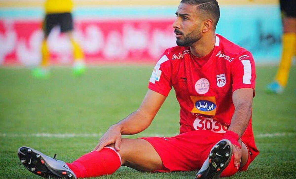 El-futbolista-irnai-Amir-Nasr-Azadani-fue-sentenciado-a-muerte-por-las-autoridades-de-su-pais.