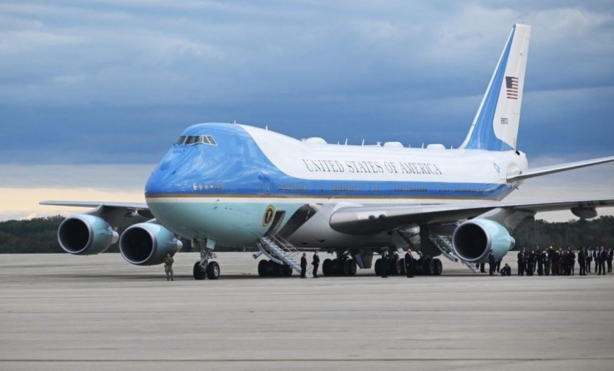 El gobierno de Donald Trump está próximo a aceptar un avión de lujo, valorado en 400 millones de dólares.
