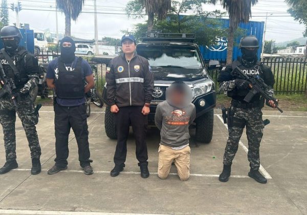 El integrante del grupo paramilitar colombiano Comandos de la Frontera fue trasladado a la amazonía para una audiencia judicial