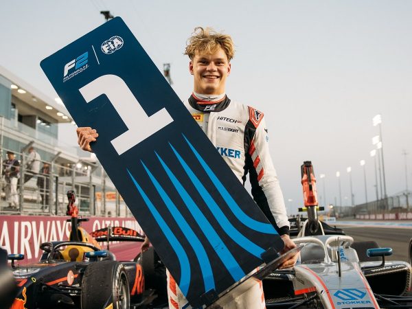 El piloto Paul Aron debutará en un fin de semana de Fórmula 1 el viernes en Silverstone y repetirá el 1 de agosto en Budapest