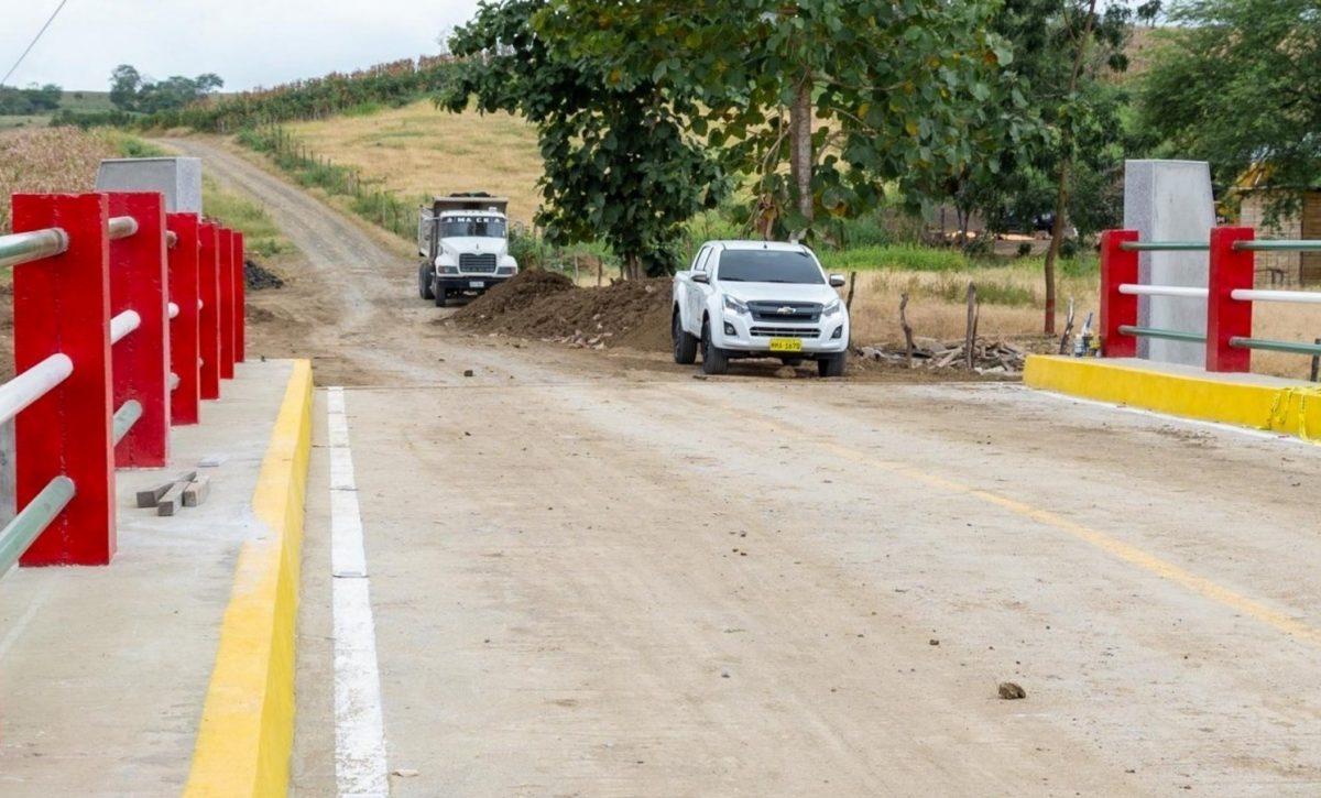 El puente está habilitado al tránsito,mientras continúan los trabajos complementarios en los accesos y en la vía principal.