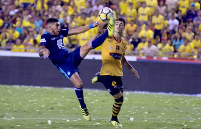 Emelec liquida deuda con Leandro Vega y queda habilitado para fichar refuerzos