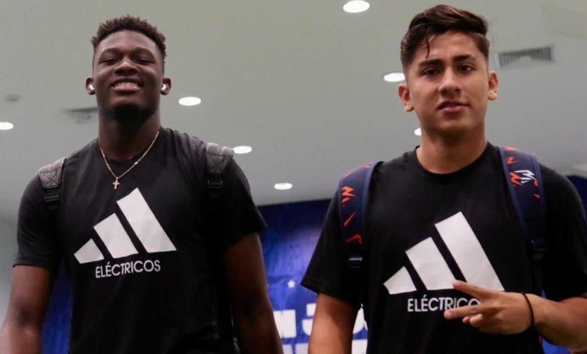 Napa rompe el silencio tras ser separado de Emelec.