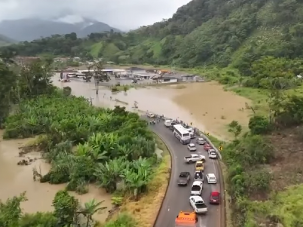 Emergencia en Cumbaratza :Lluvias intensas y minería ilegal agravan inundaciones en Zamora Chinchipe