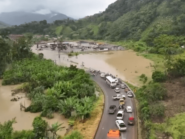 Emergencia en Cumbaratza :Lluvias intensas y minería ilegal agravan inundaciones en Zamora Chinchipe