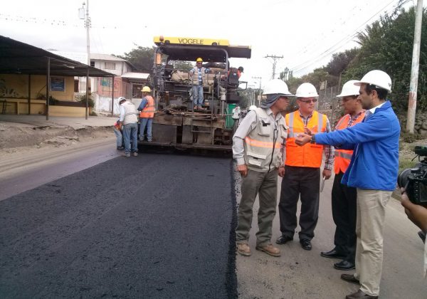 Escasez de asfalto en Ecuador Refinería de Esmeraldas reanudará despachos el 10 de agosto del 2025