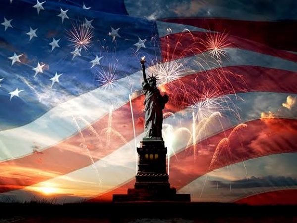 Estados Unidos conmemora el 249° aniversario de su independencia, recordando la Declaración de Independencia adoptada el 4 de julio de 1776.