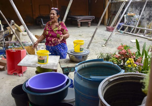 Cristina Carreño, habitante de San Jacinto, espera también que se mejore el servicio del agua potable.