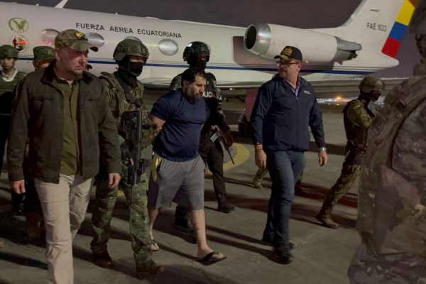 Adolfo Macías Villamar, alias 'Fito', líder de Los Choneros, fue recapturado este miércoles tras permanecer prófugo durante 535 días. (Foto: Policía Nacional).
