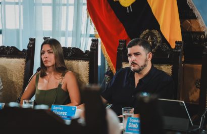 Federación de Comunas del Guayas declara 'personas no gratas' al alcalde Aquiles Álvarez y a la vicealcaldesa Tatiana Coronel