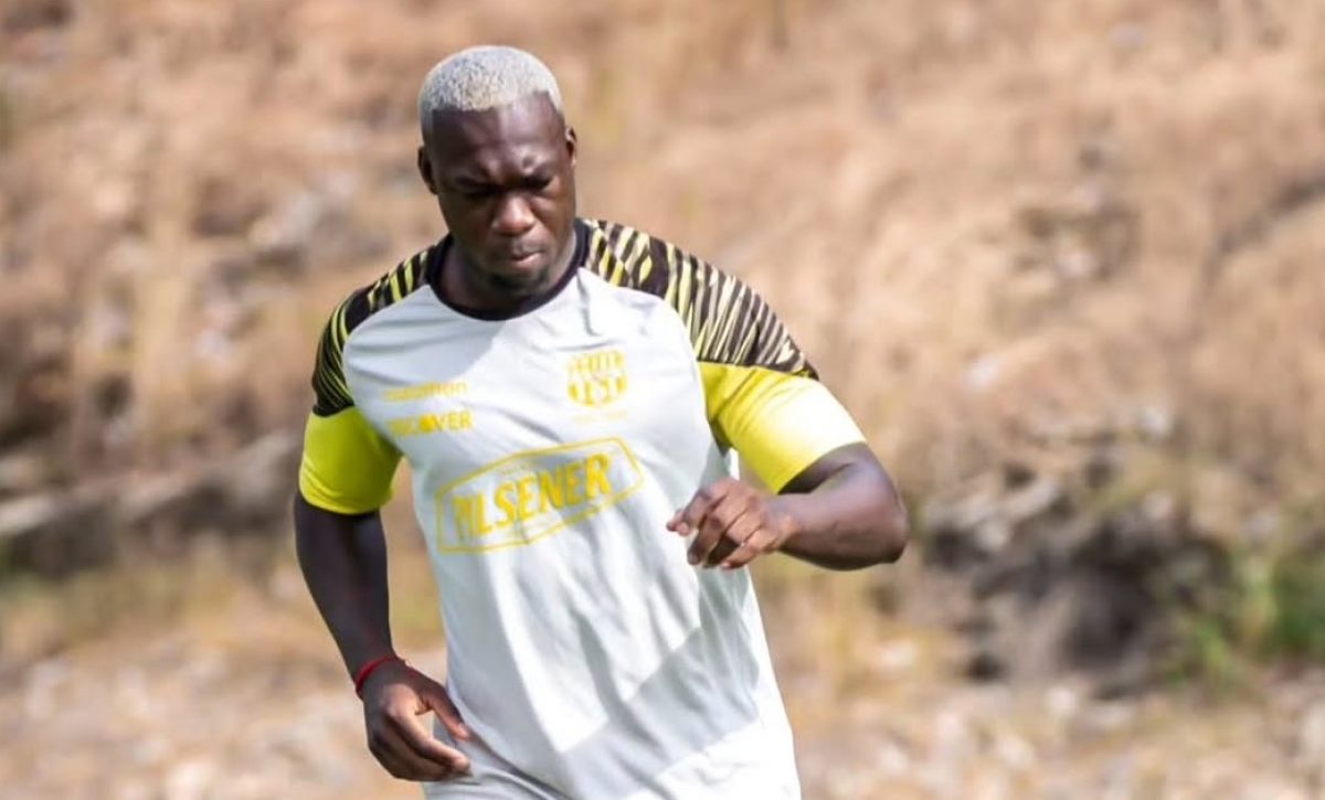 Felipe Caicedo evalúa su futuro en Barcelona SC por problemas físicos
