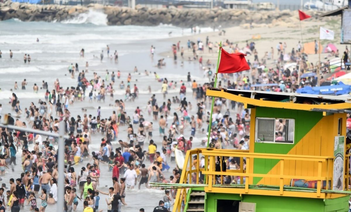 Feriado del 10 de agosto Inocar advierte sobre oleaje moderado en Ecuador