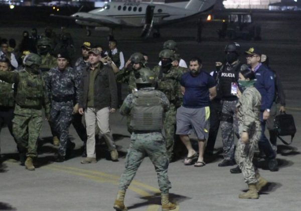 Foto referencial sobre la extradición de alias Fito. (Archivo recaptura de Fito).