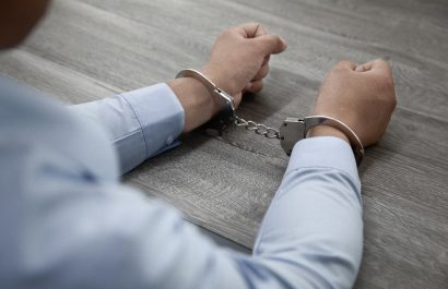 Fraude académico en universidad de Ecuador: Policía Nacional detiene a cinco personas por usar identidades falsas en examen de ingreso