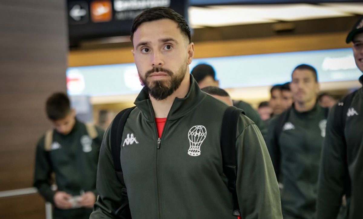 Hernán Galíndez brilla en la derrota de Huracán ante Once Caldas.