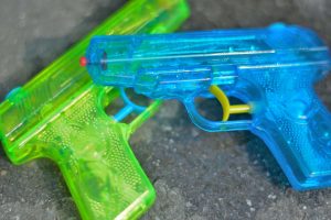 Lo que empezó como diversión terminó en tragedia: El peligro de Senior Assassin, un juego viral