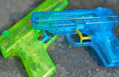 Lo que empezó como diversión terminó en tragedia: El peligro de Senior Assassin, un juego viral