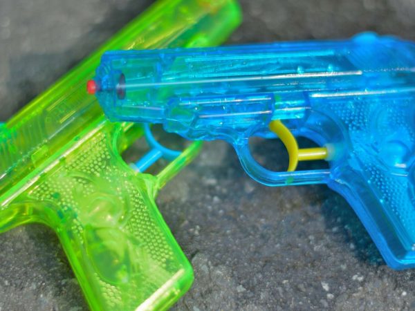 Lo que empezó como diversión terminó en tragedia: El peligro de Senior Assassin, un juego viral
