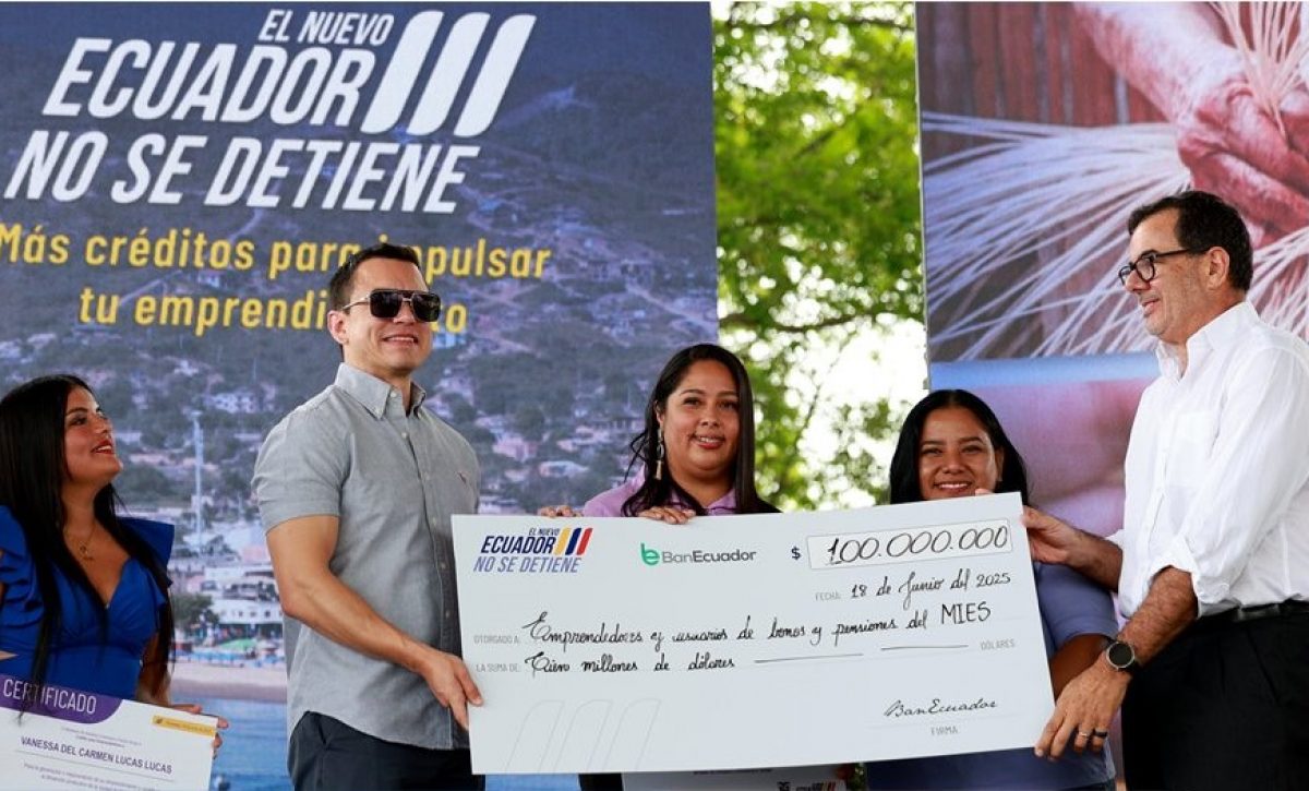Gobierno de Ecuador anuncia más financiamiento para beneficiarios de bonos del MIES 150.000 personas accederán a créditos hasta 2026