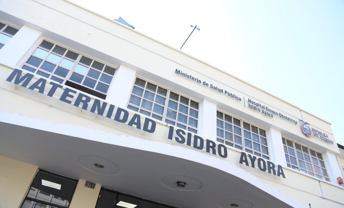 Gobierno de Ecuador despide médicos en hospital materno; Federación Médica Ecuatoriana anunció que emprenderá acciones legales