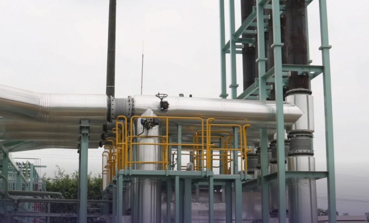 Gobierno de Ecuador inicia proceso para alquilar 260 MW de generación termoeléctrica con el fin de asegurar el suministro eléctrico nacional