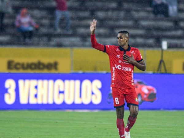 El delantero ecuatoriano FIdel Martínez salió de El Nacional y ahora Vinotinto busca fichar al ofensivo.