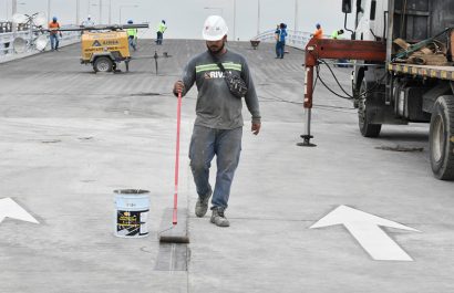 Desde este lunes 26 de mayo estará habilitado un nuevo paso elevado en la avenida de Las Américas en Guayaquil.