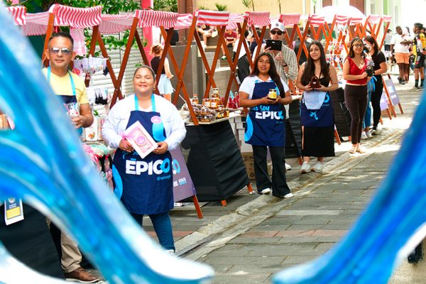 Entre 2023 y 2025, ÉPICO ha impulsado el desarrollo de emprendedores y productos de Guayaquil mediante capacitación y asesoría