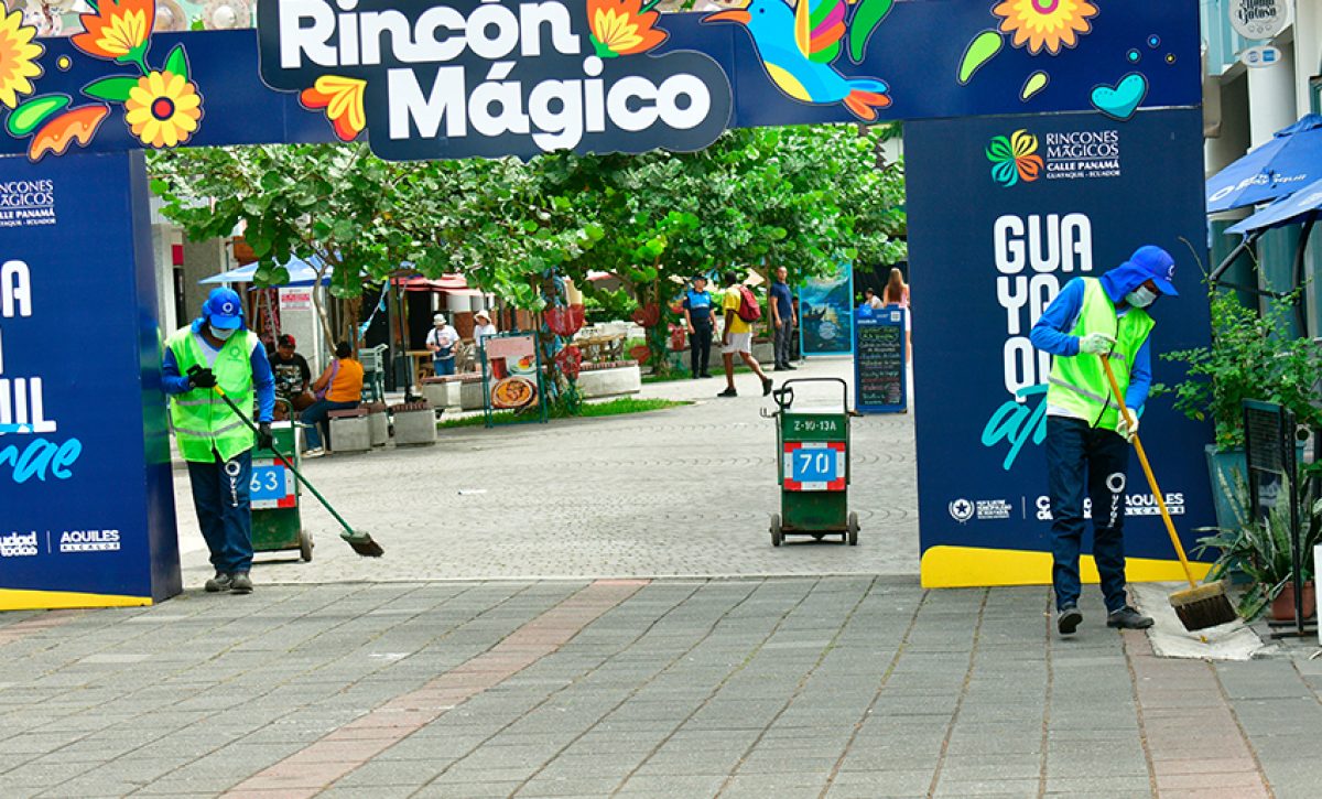 Guayaquil vivió una jornada masiva por el Día del Niño con juegos, espectáculos y limpieza intensiva tras el paso de más de 40.000 personas.