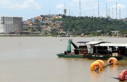 Prefectura del Guayas cancela contrato de dragado por incumplimientos