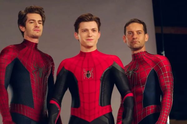 Los fans se mostraron entusiasmados por el encuentro entre los Spider-Man de los otros universos.