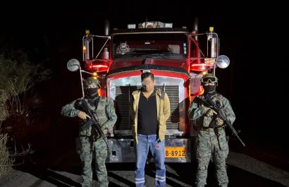 Un hombre fue detenido y acusado por el delito de tráfico de combustible.